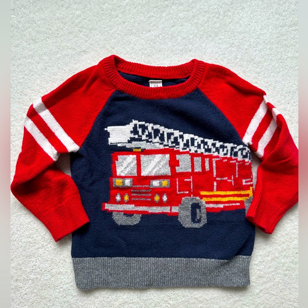 GAP Toddler Boys Firetruck sweater- 3 years toddler- great condition